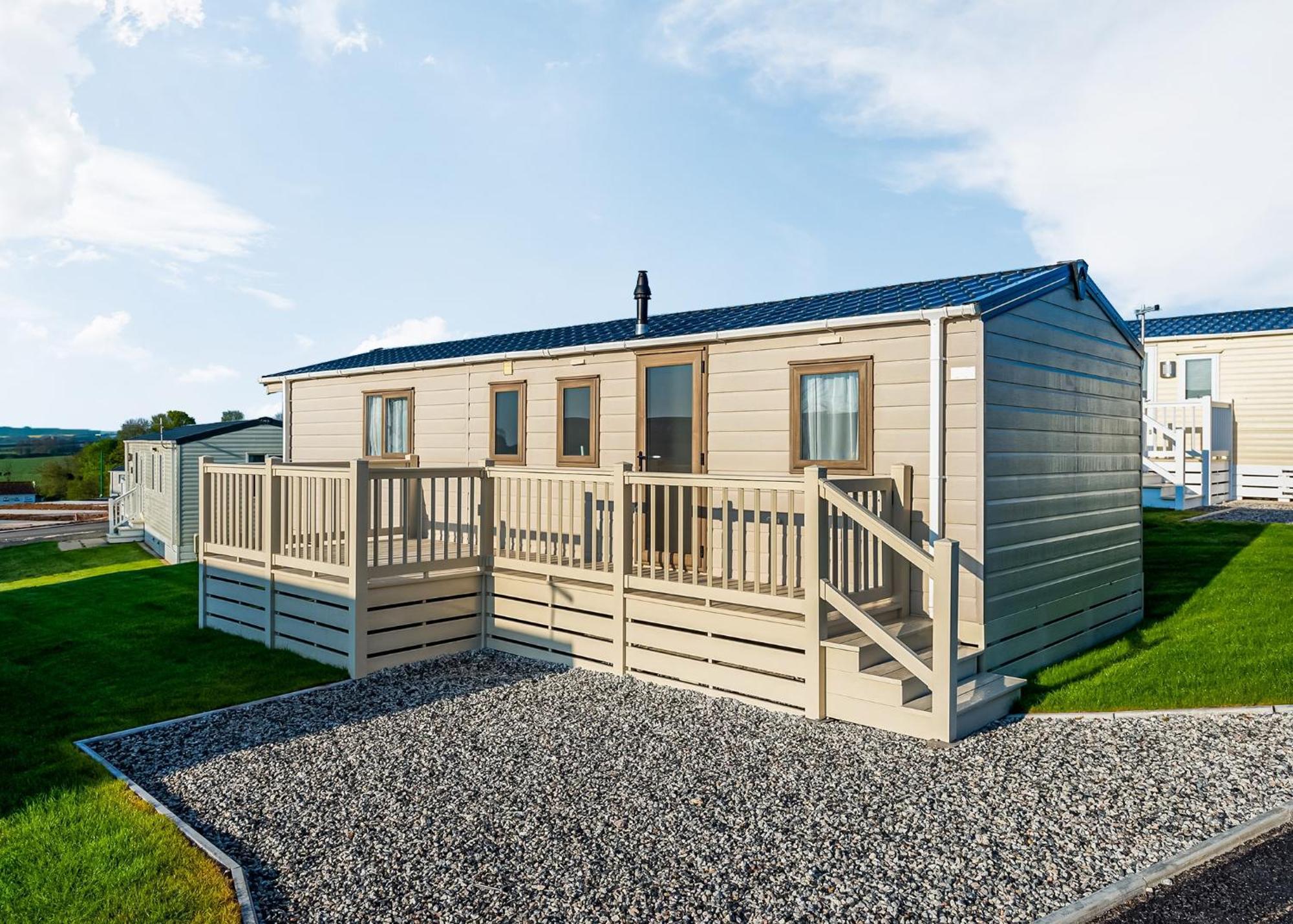 Meadow Lakes Holiday Park Сент-Остелл Екстер'єр фото