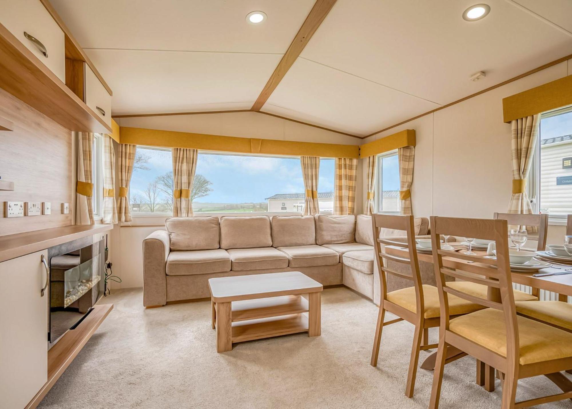 Meadow Lakes Holiday Park Сент-Остелл Екстер'єр фото