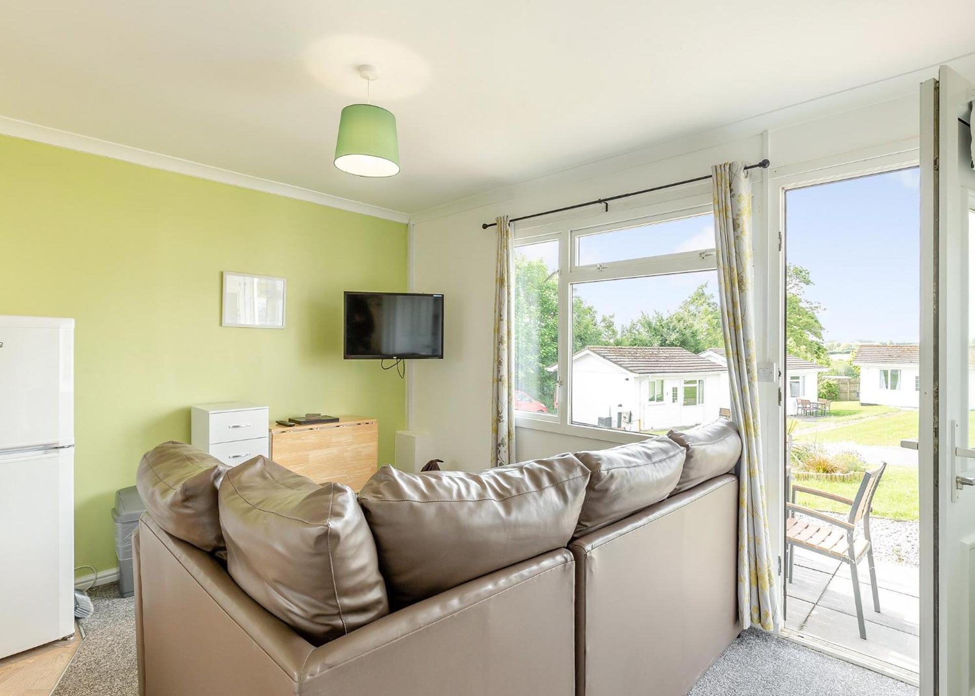 Meadow Lakes Holiday Park Сент-Остелл Екстер'єр фото